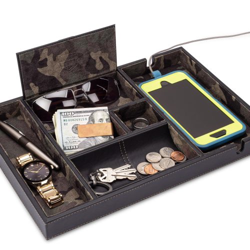 HOUNDSBAY Valet Organizer Woodland Camo Victory - Valet Tray for Men with Large Smartphone Charging Station